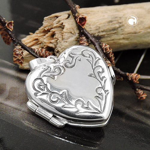 Привезак 22к20к6мм медаљон срце са орнаментом сјајно поцрњено сребро 925